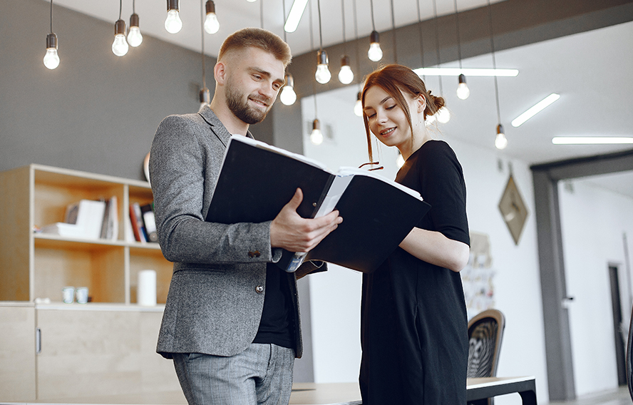 Consultation and requirement communication